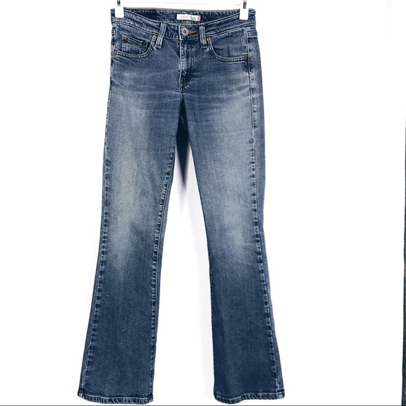 Levi's Denim - Levi’s Woman’s Superlow Bootcut 518 Size 3